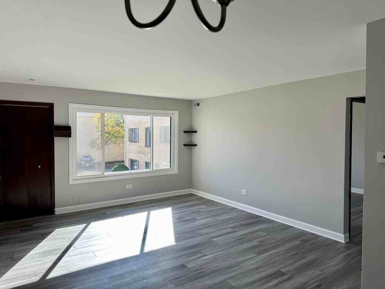 9320 Hamilton Ct - Photo 5 of 17