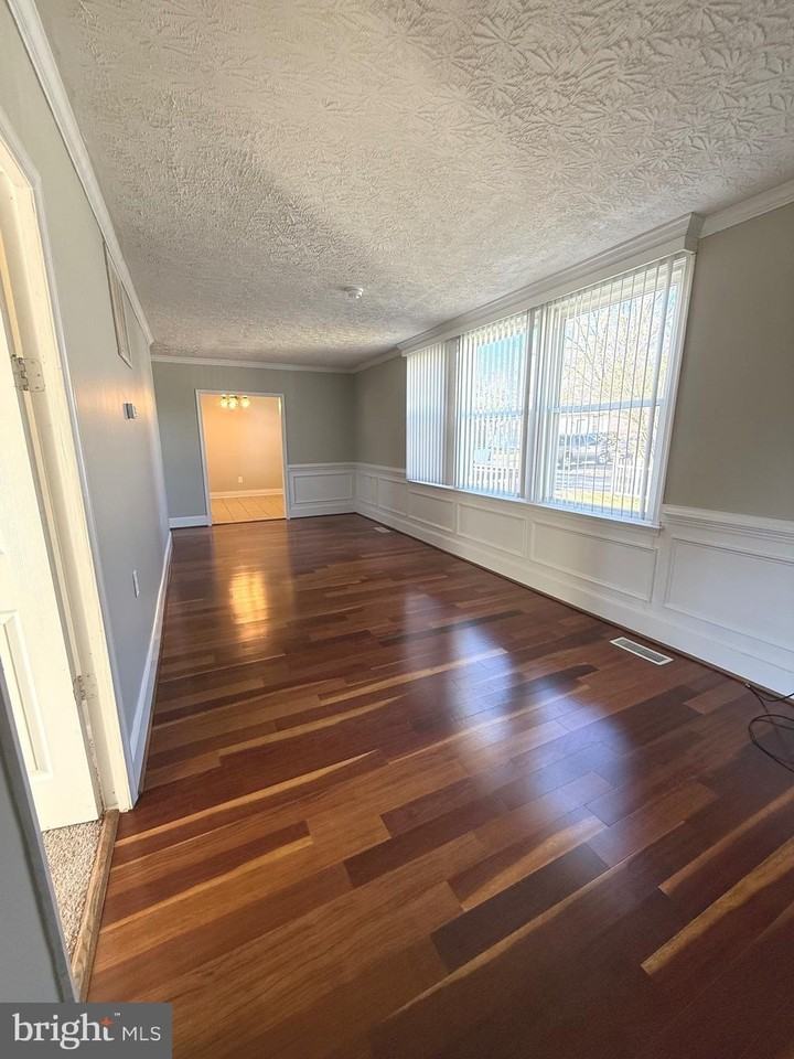 17141 Gail Dr - Photo 6 of 16