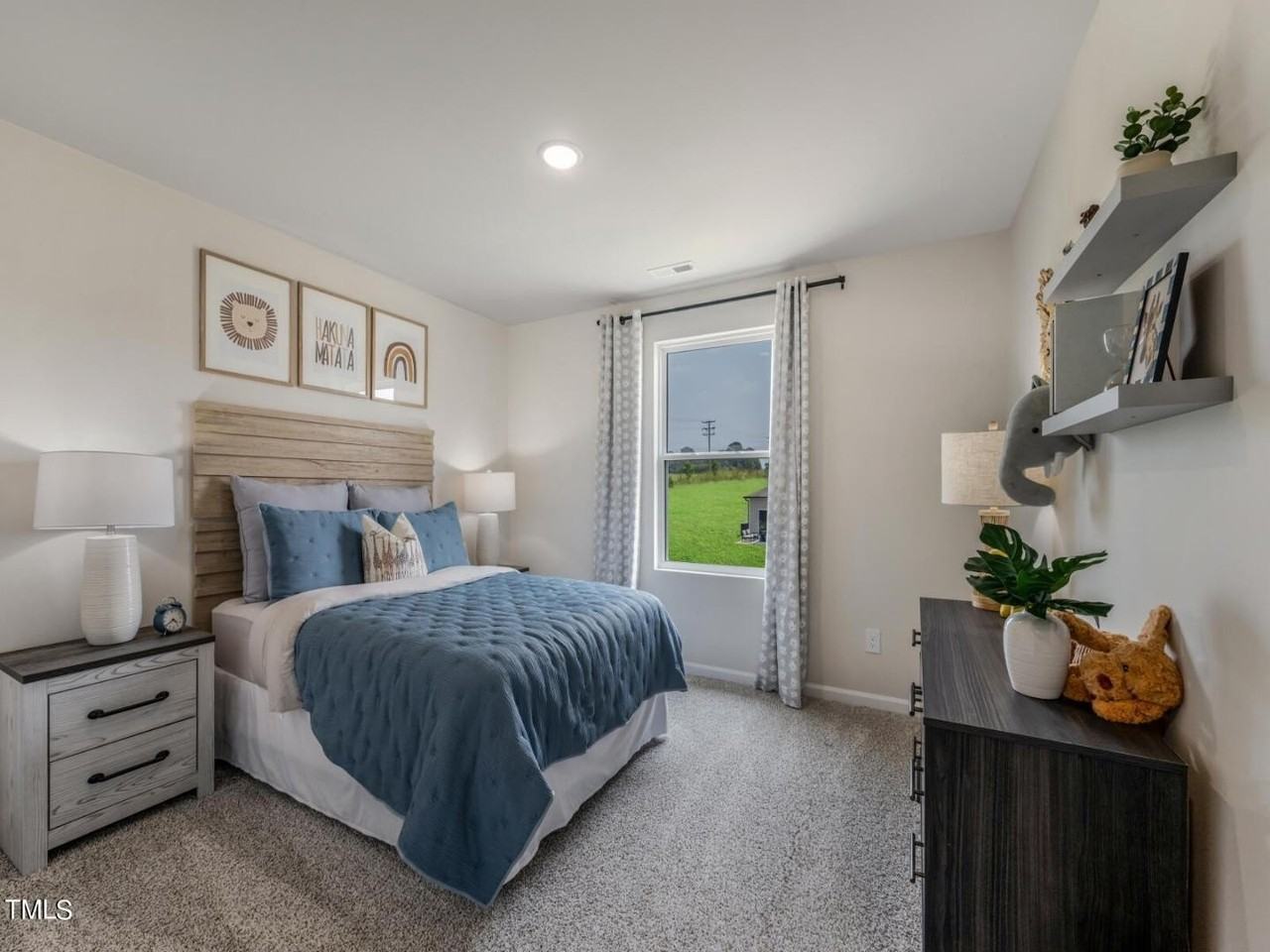 327 White Birch Ln - Photo 7 of 15