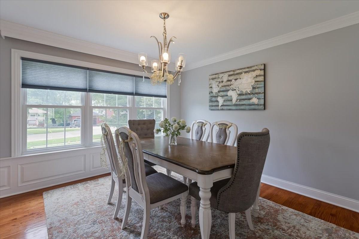 927 S Charlotte St - Photo 6 of 33