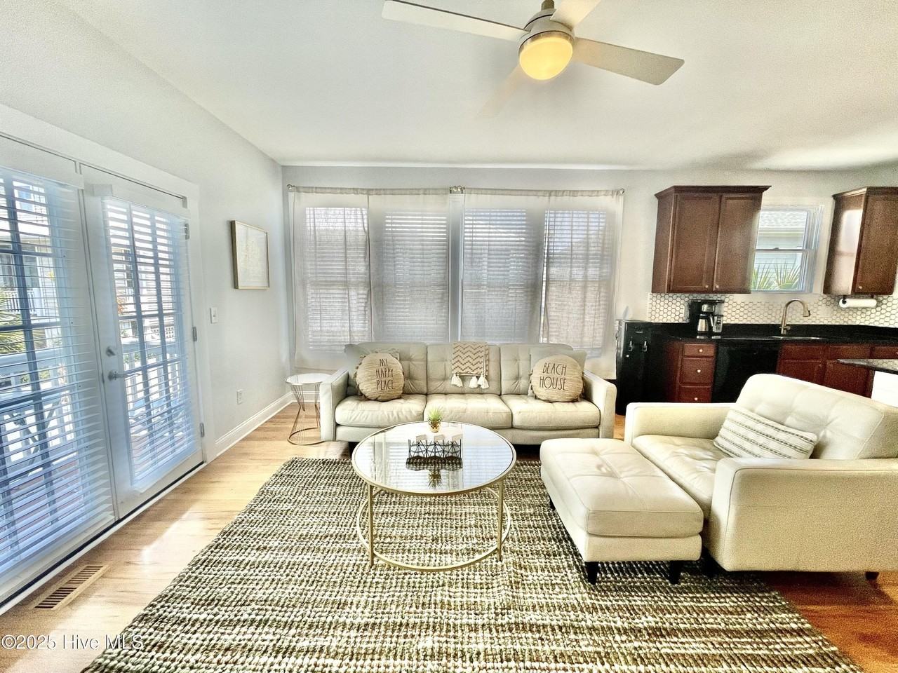 1306 Snapper Ln Unit 1 #1 - Photo 2 of 15