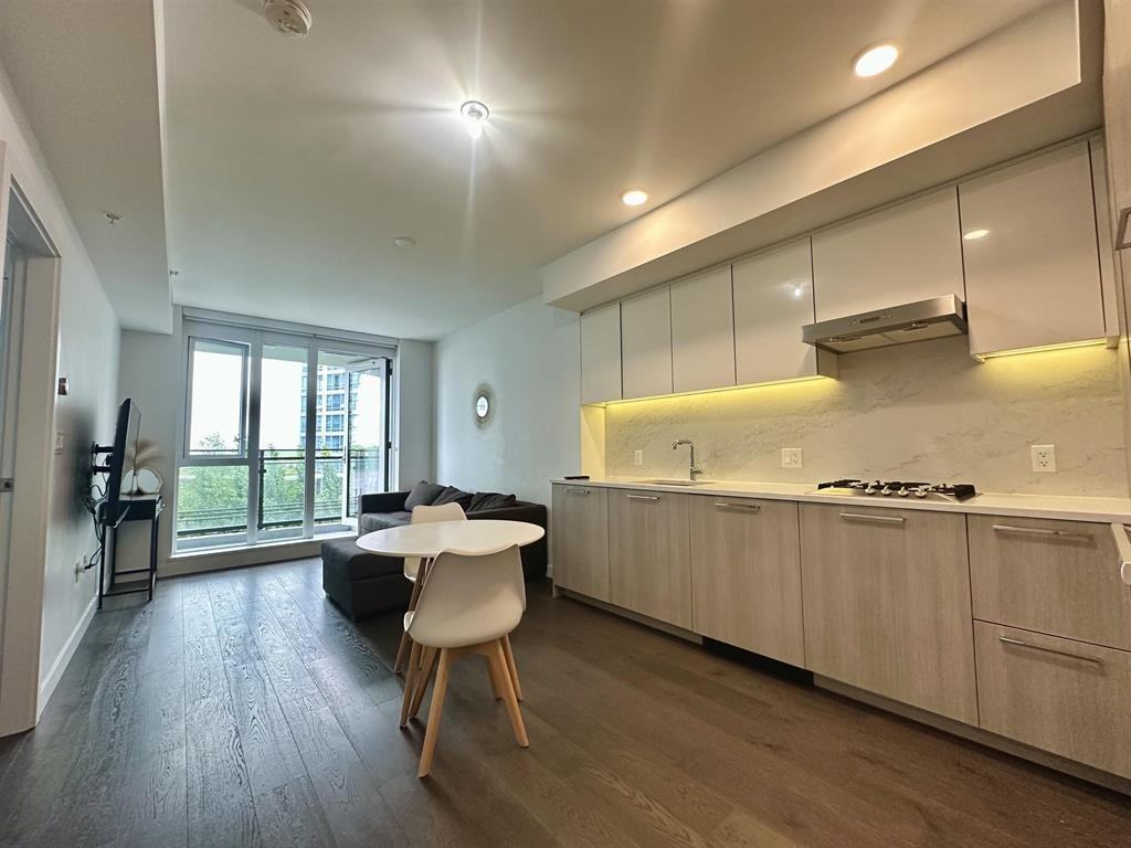 3200 Corvette Way #8xx - Photo 4 of 13