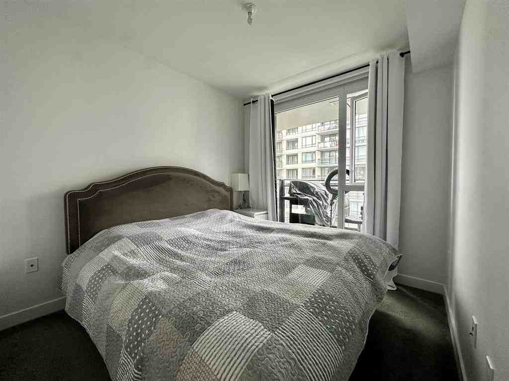 3200 Corvette Way #8xx - Photo 6 of 13