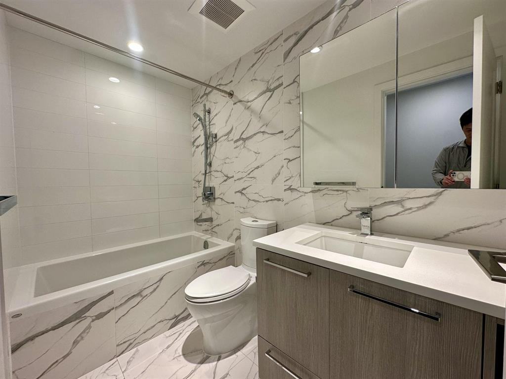 3200 Corvette Way #8xx - Photo 7 of 13