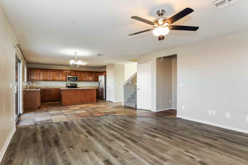 2018 W Alta Vista Rd - Photo 4 of 17