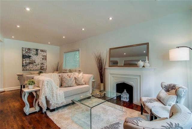 827 Kingston Road - Photo 3 of 32