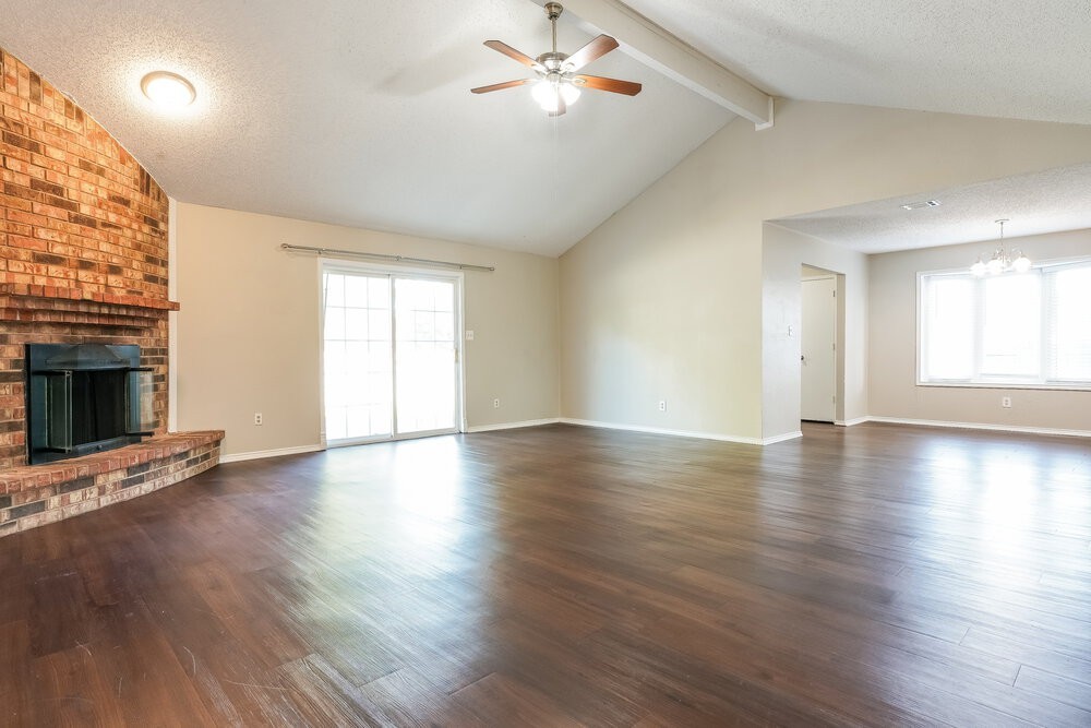 6419 Twin Spruce Ct - Photo 4 of 16