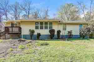 featured image of 328 Pleasant Valley Dr