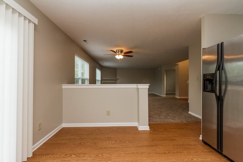 8233 Twin River Dr - Photo 7 of 17