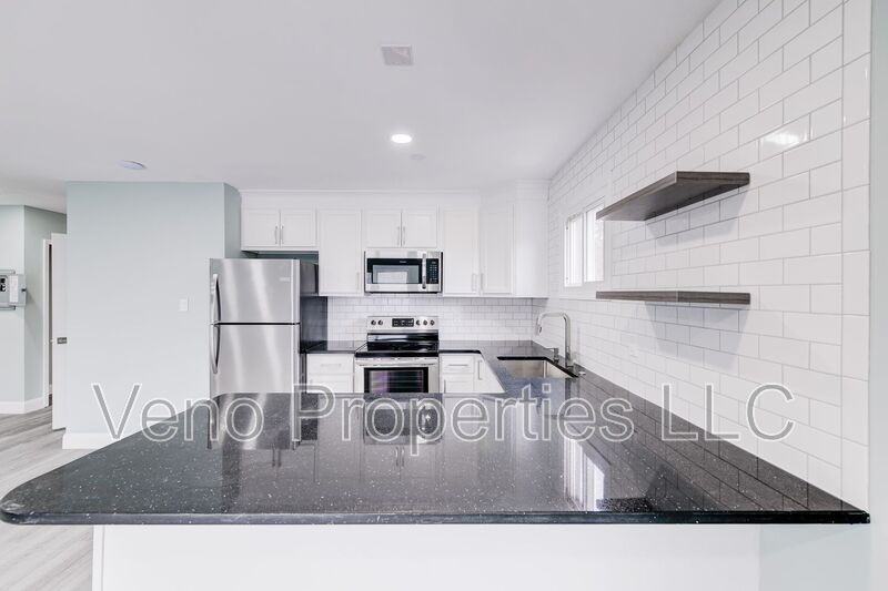 13 Bancker Ave #8 - Photo 5 of 17