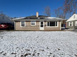 featured image of 1008 East Fischer Street