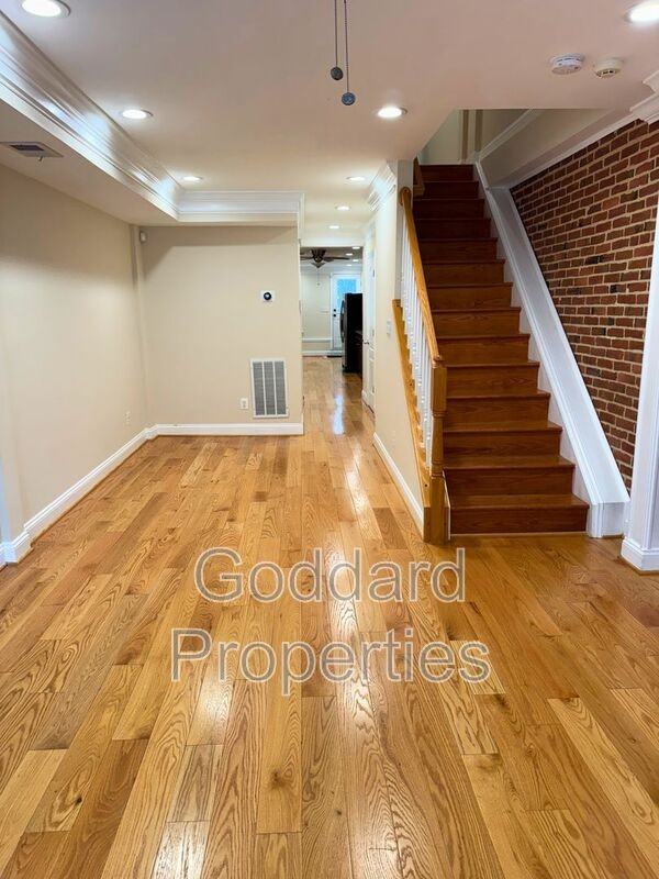 407 S Wolfe St - Photo 2 of 29