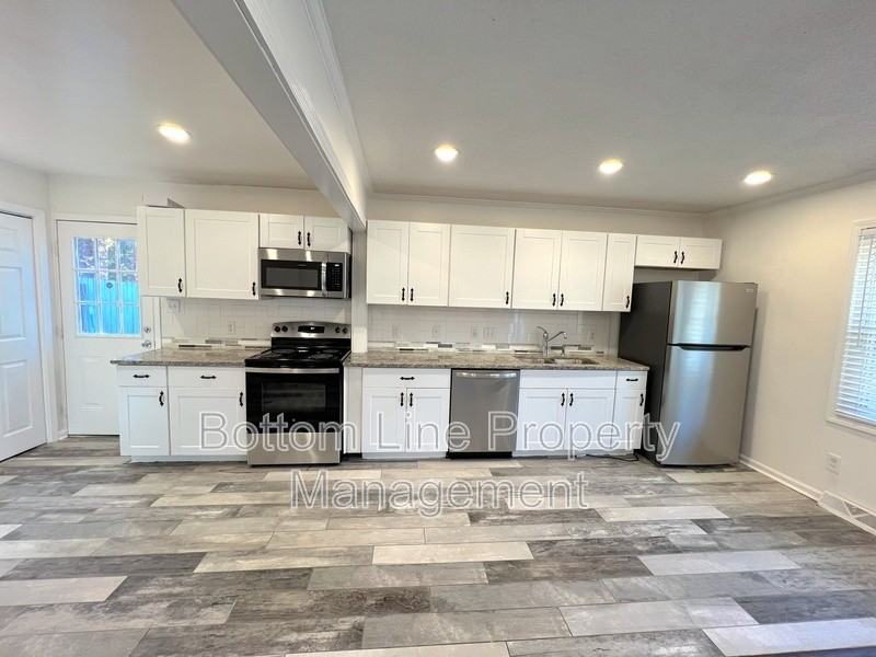 2607 Dantrey Place - Photo 4 of 20