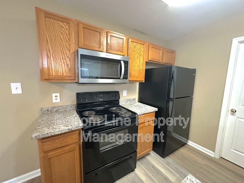 8138 Belmont Stables Dr - Photo 6 of 19