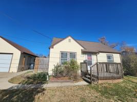 featured image of 1212 35th St Ne