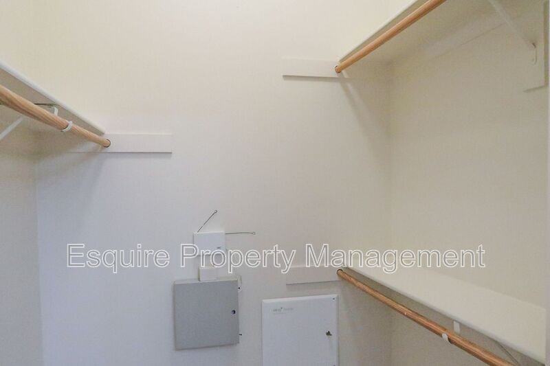 232 Lightwood St - Photo 7 of 35