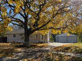 featured image of 3307 Gleaves Ct