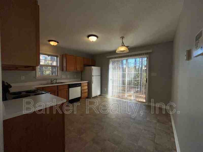 2113 Spin Cast Pl - Photo 5 of 16