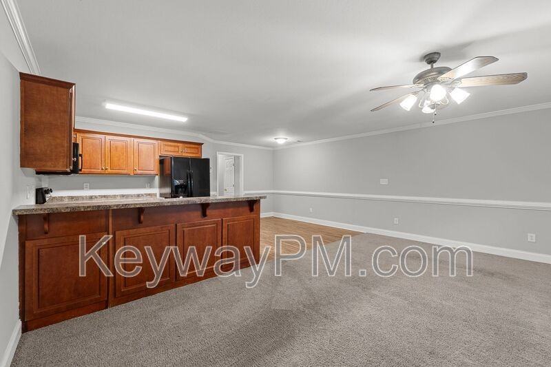 2054 Reserve Lane - Photo 7 of 27