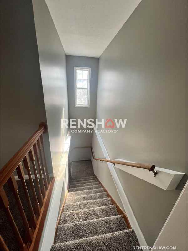 161 Cloverdale St - Photo 7 of 24