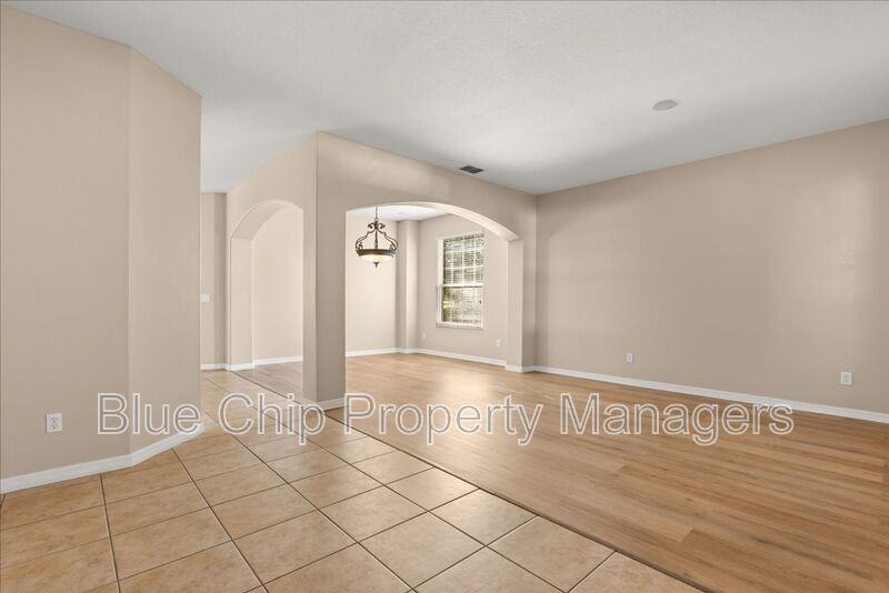 11080 Taeda Dr - Photo 3 of 37