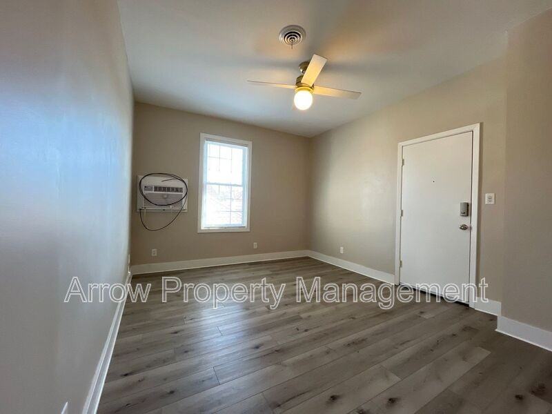 2004 S St #2 - Photo 4 of 12