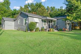 660 16th St Se - Photo 1 of 1