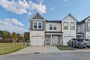 featured image of 2419 Sequoia Trl