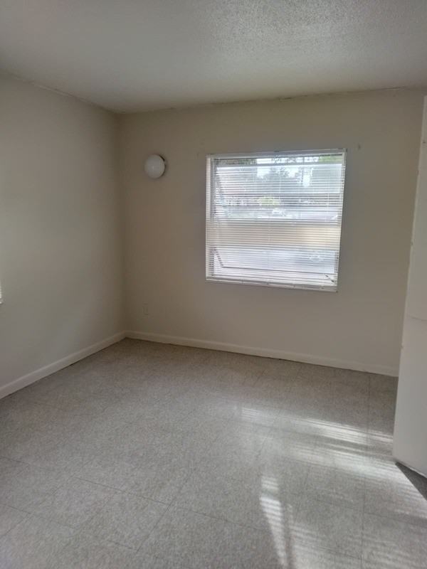 218 S Tampa Ave #4 - Photo 6 of 7