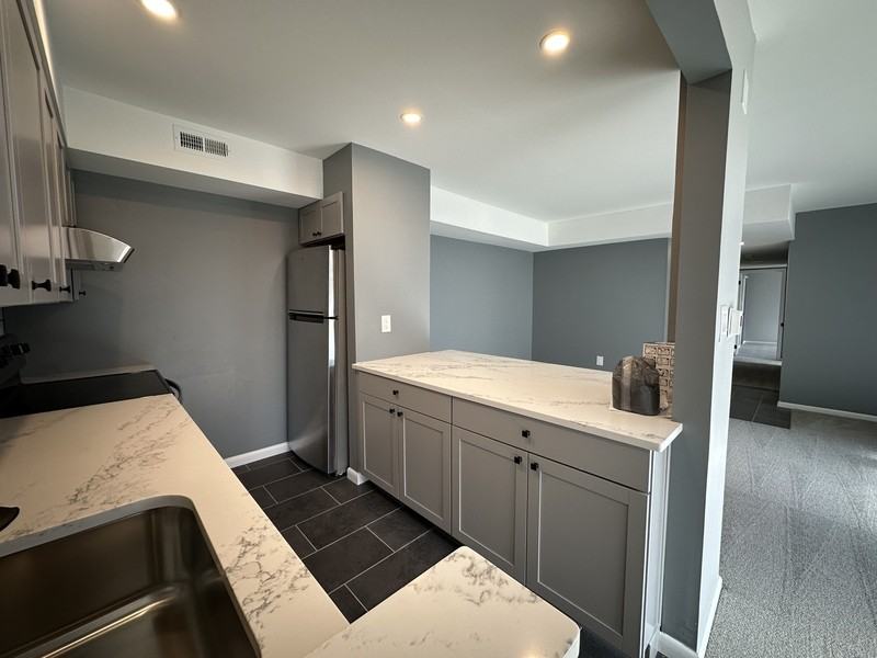 316 White Horse Pike - Photo 5 of 19