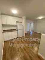 featured image of 612 Romaine St #10