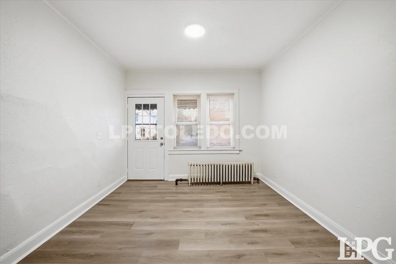 950 Oak St #1 - Photo 2 of 15