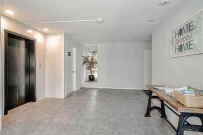 131 Elm Street - Photo 4 of 21