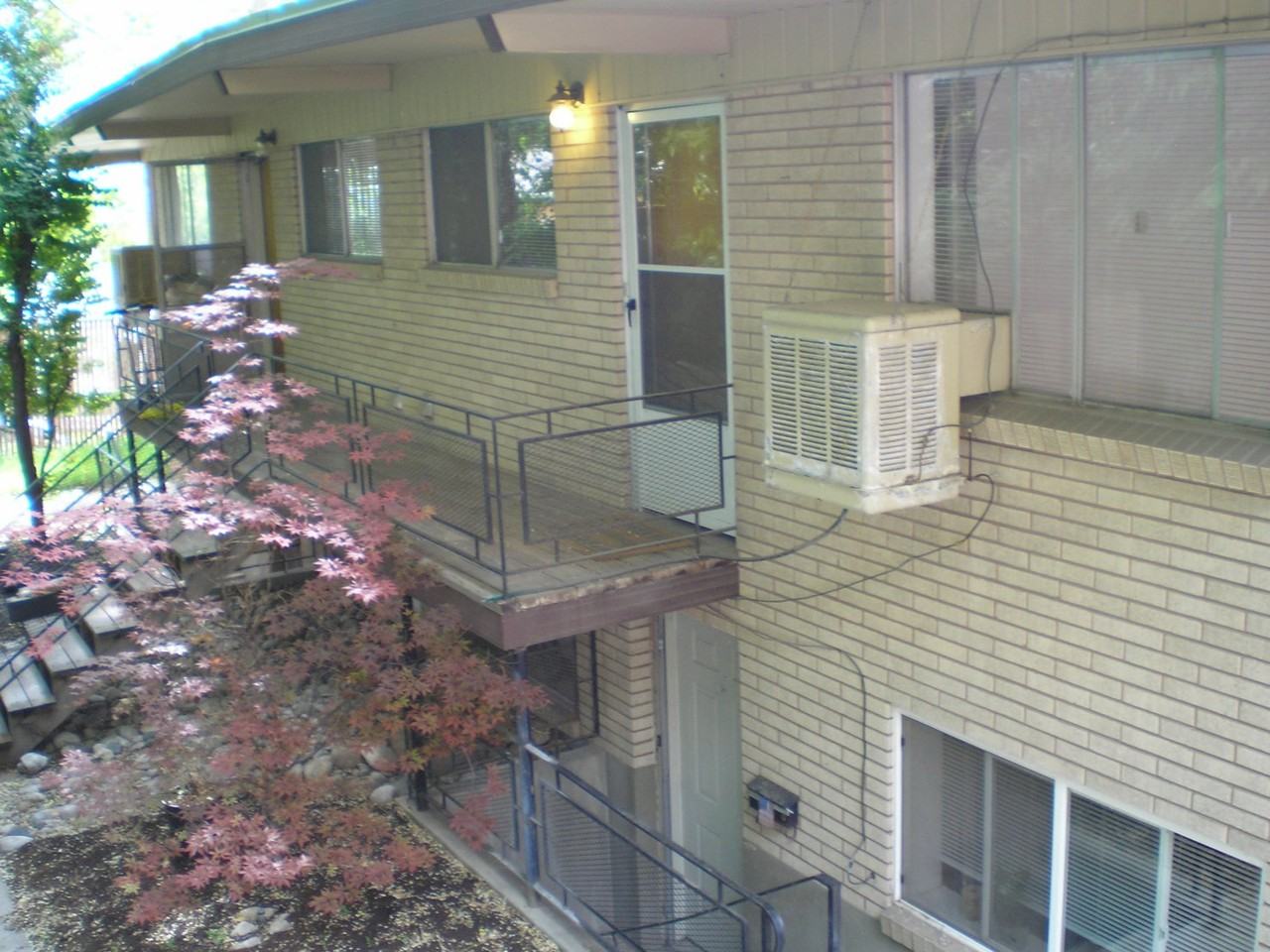 Capitol Hill Villa - Photo 3 of 3