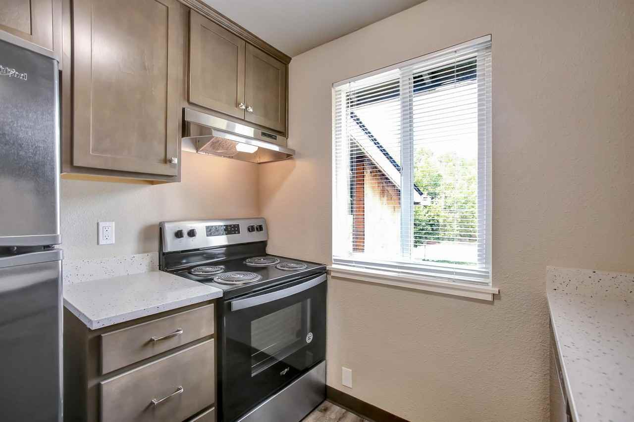 Garden Cottage Apartments - Photo 3 of 46