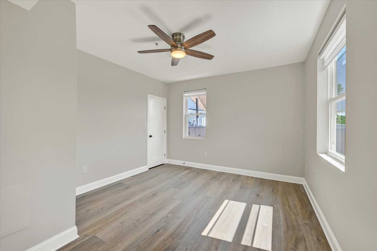 4706 Harford Road - Photo 6 of 15