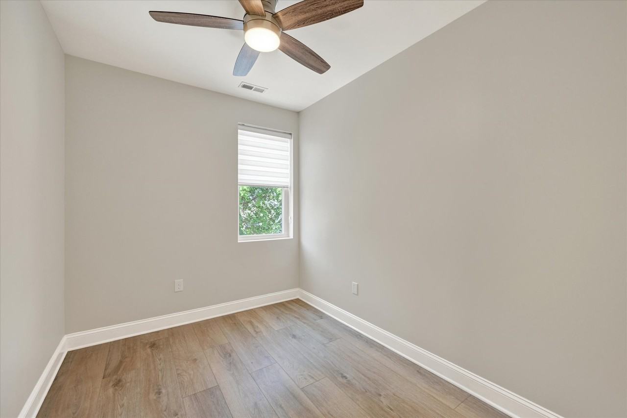 4706 Harford Road - Photo 7 of 15