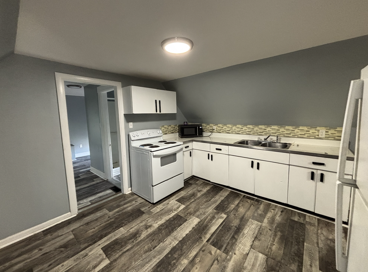 171 Washington Street - Photo 4 of 7