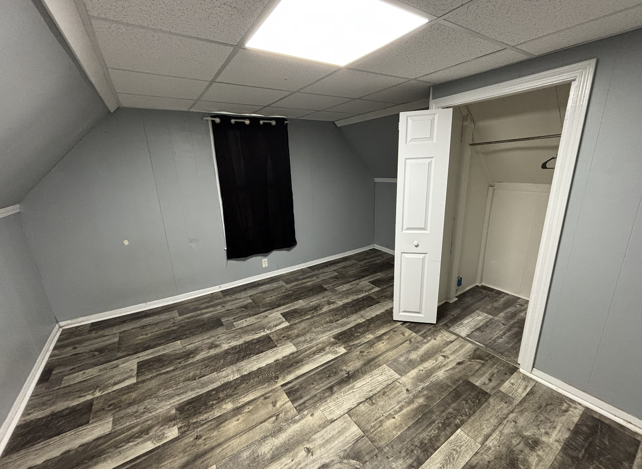 171 Washington Street - Photo 5 of 7