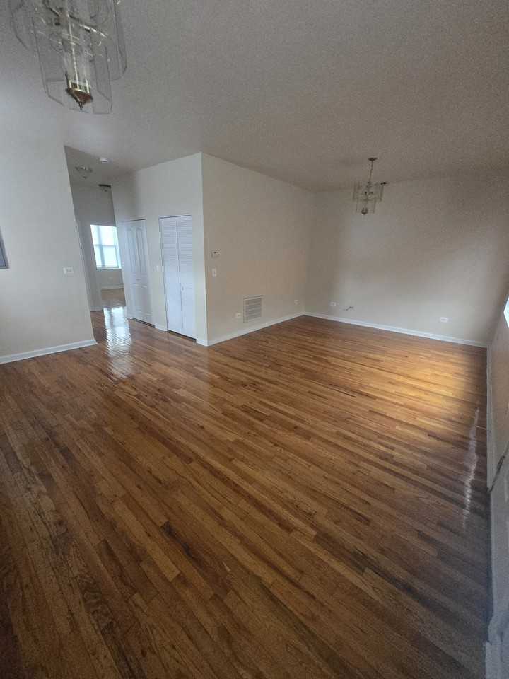 4101 West Gladys Avenue - Photo 5 of 10