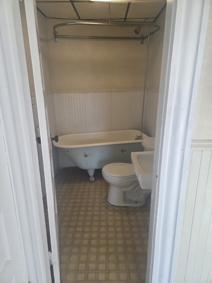 148 Front Street - Photo 7 of 7