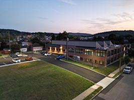 featured image of 330 N Wyomissing Ave