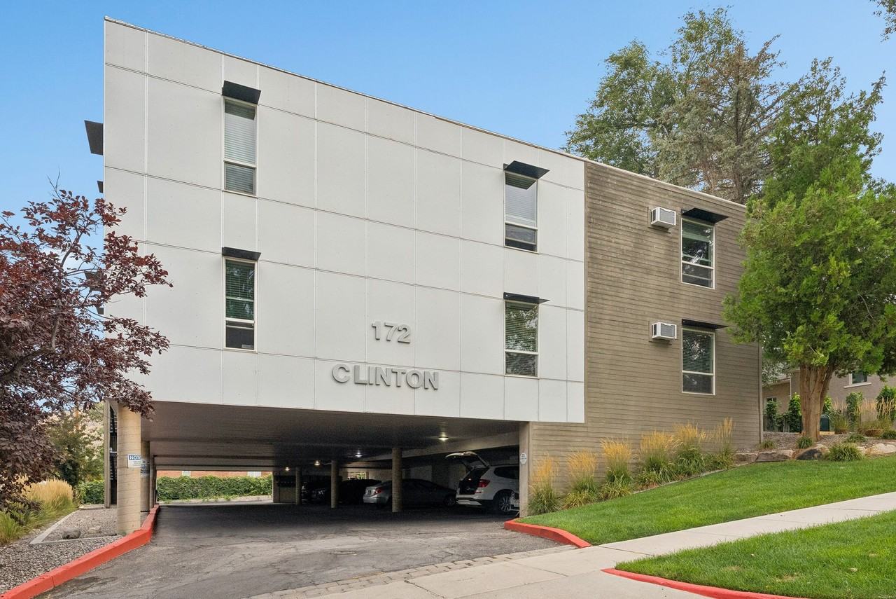 Clinton Village - Photo 2 of 5