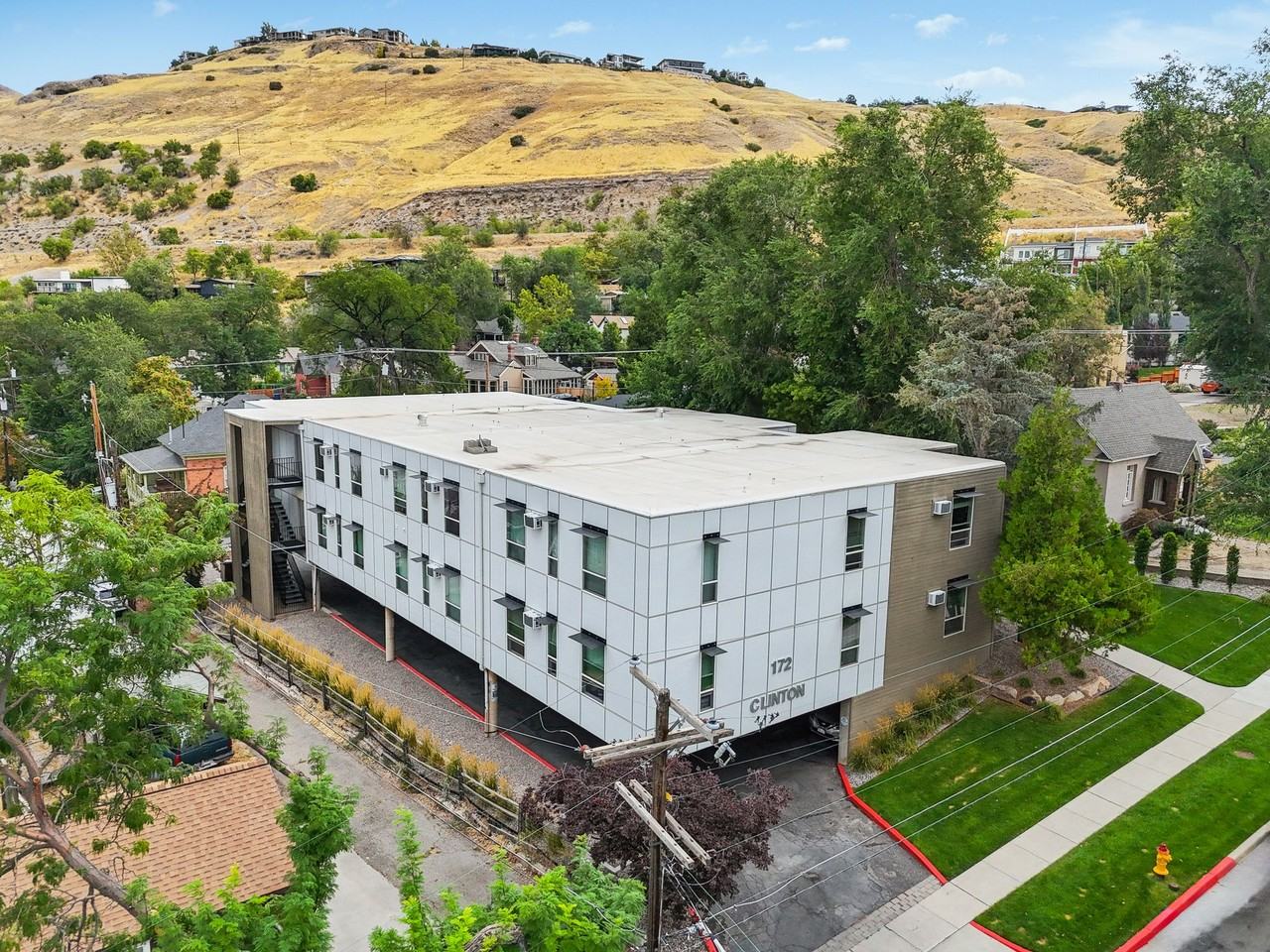 Clinton Village - Photo 3 of 5