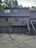 590 Manor Ct #B - Photo 1 of 1