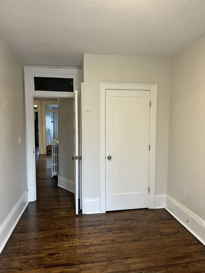 293 Roncesvalles Ave - Photo 6 of 13