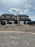featured image of 403 Forest Edge Ln #B