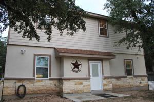 featured image of 975 N State Highway 95