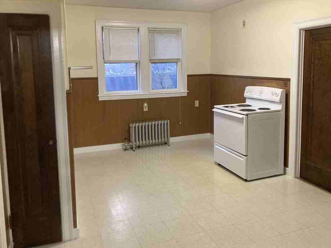 109 Green Hill Pkwy ##1 - Photo 7 of 14