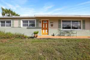 featured image of 9412 Bellewood St